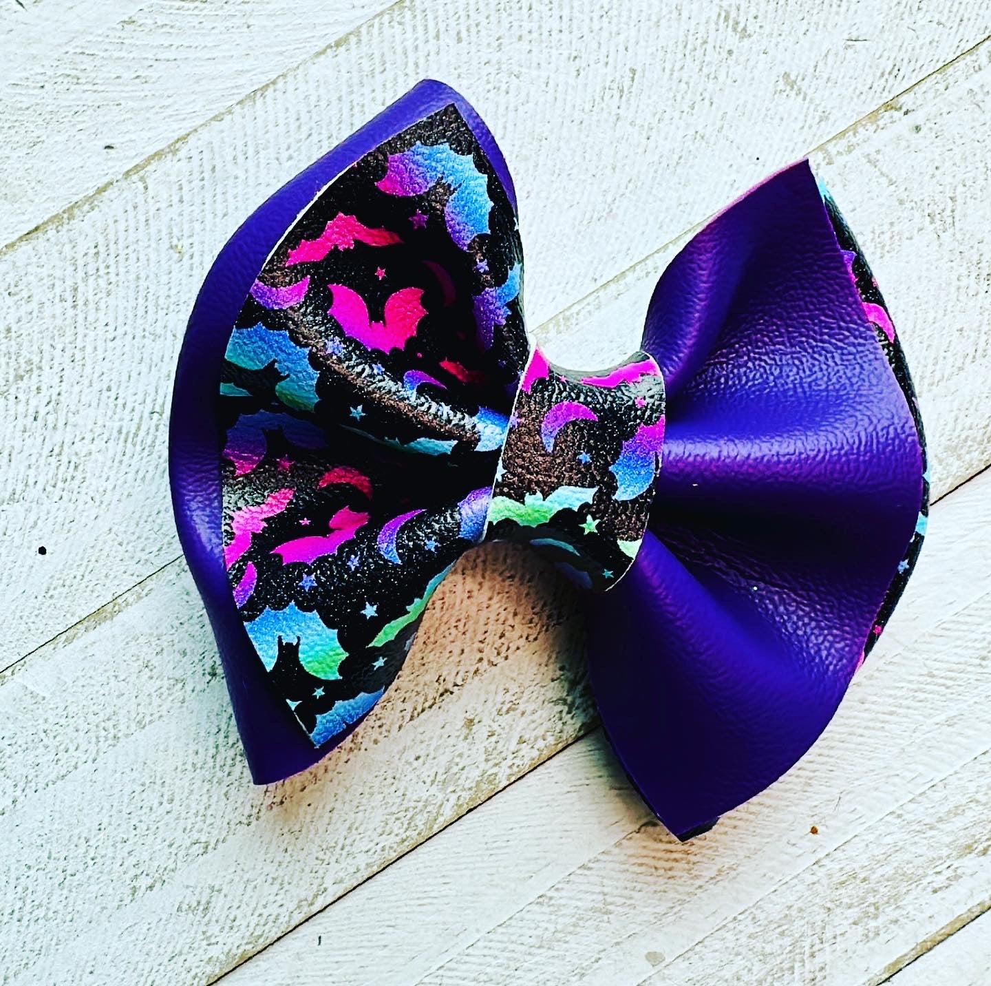 Neon Bats Bow